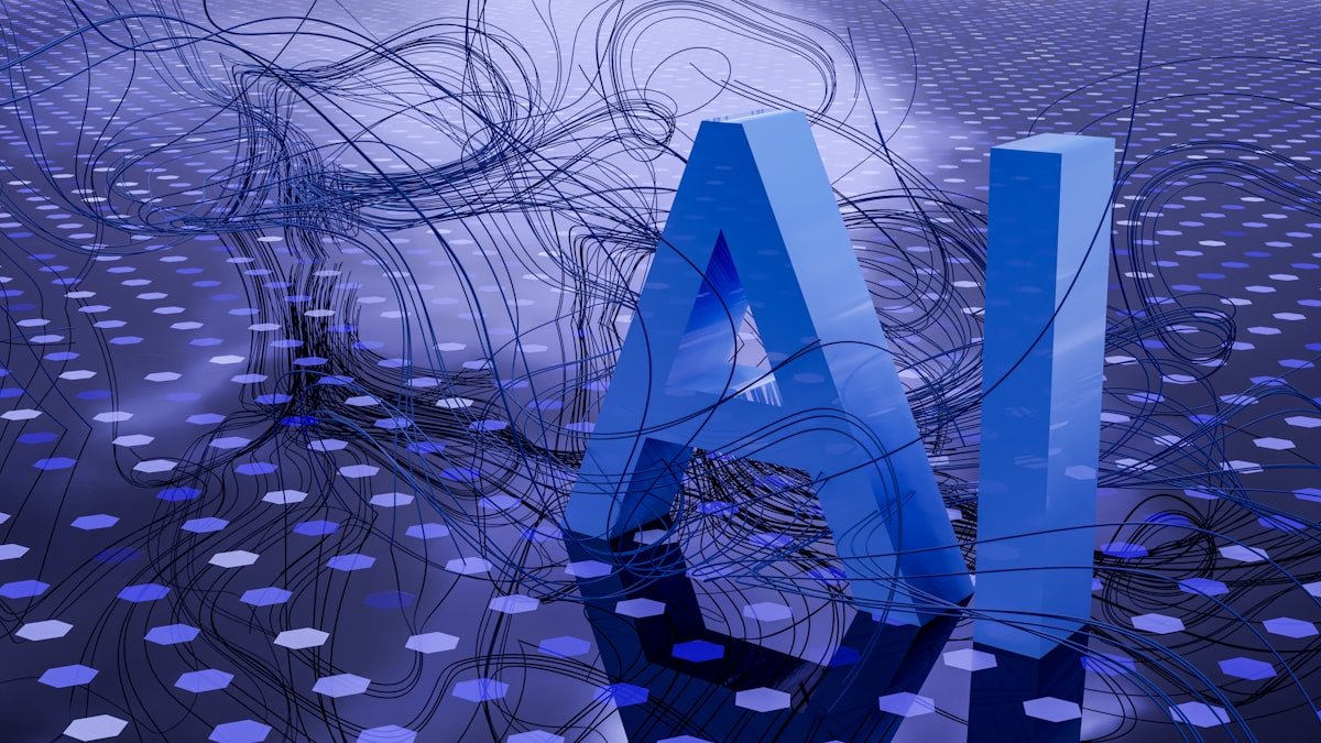 Comparativa visual entre Claude de Anthropic y ChatGPT de OpenAI, dos modelos de inteligencia artificial conversacional